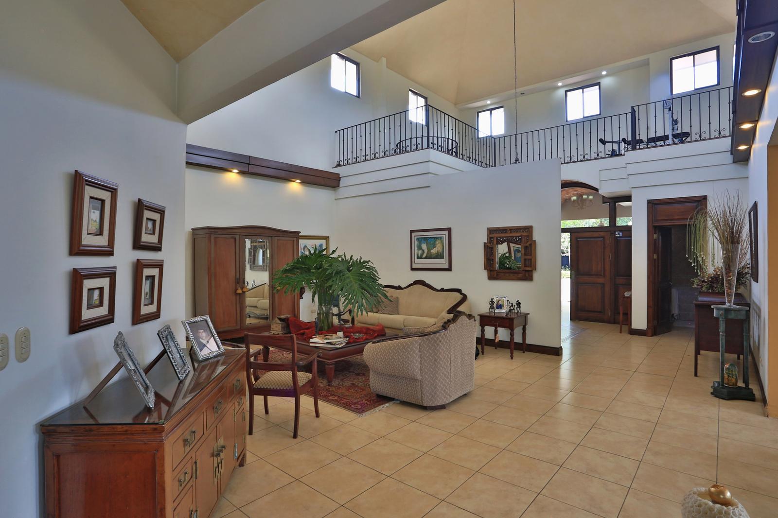4 Bedroom House for Sale in La Canada, Santa Ana, Costa Rica — photo 5