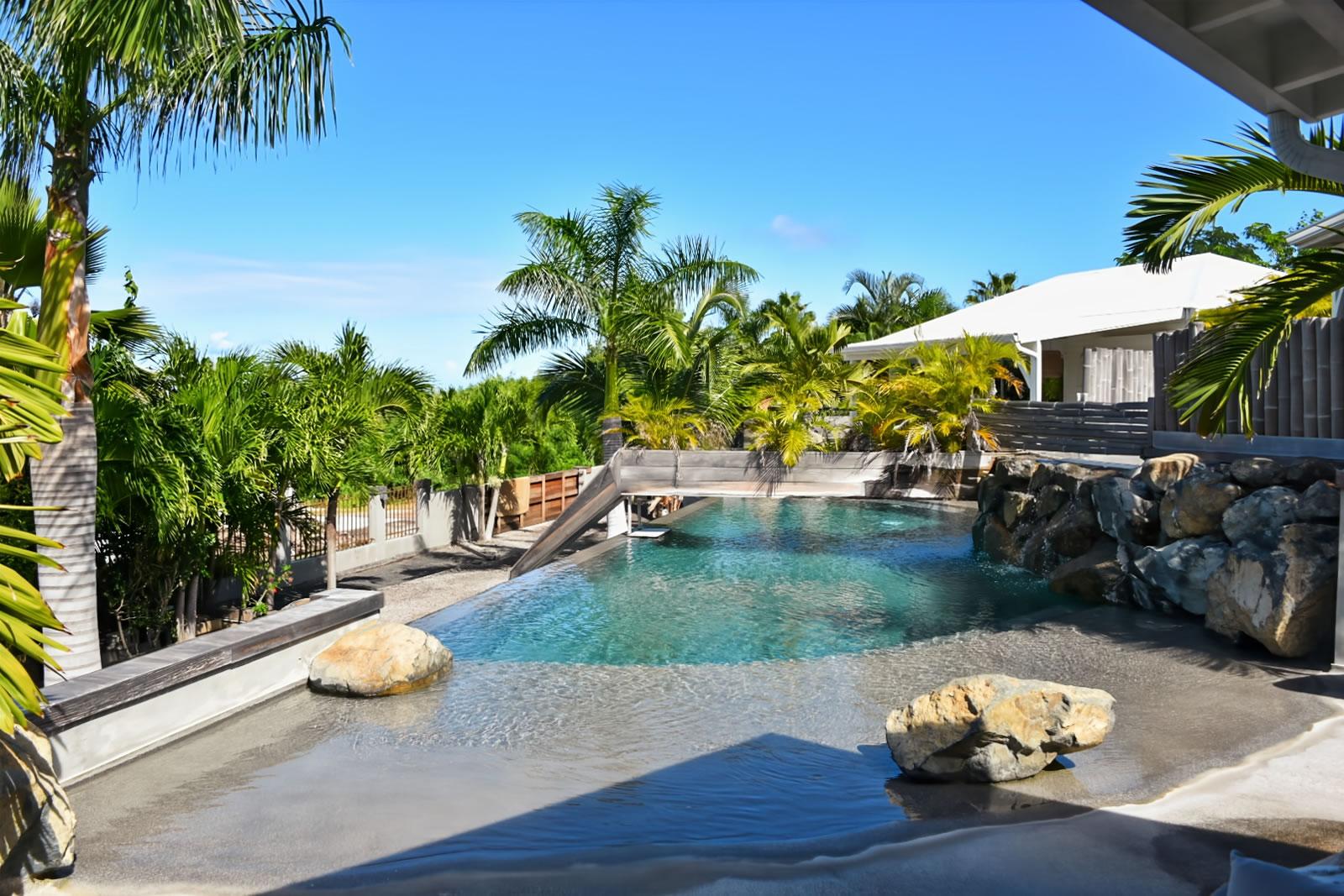 3 Villas & 1 Apartment Multi-Unit Property for Sale, Hope Hill, Orient Bay, St Martin — photo 4