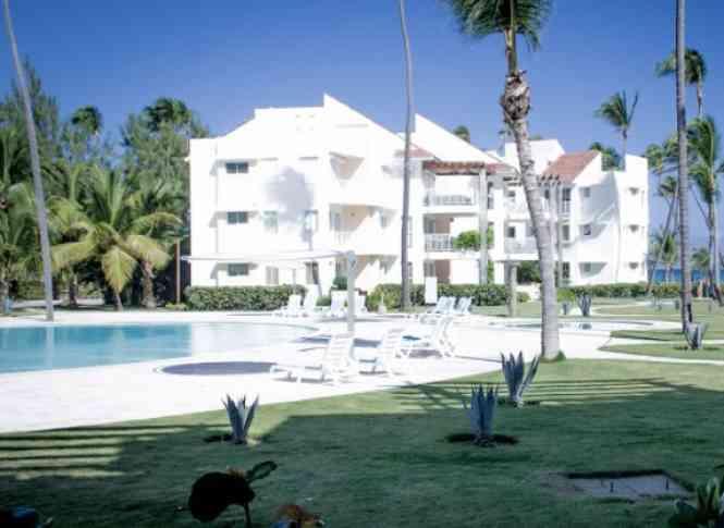 1 Bed | 2 Bath | 1 Car Punta Cana Apartment — photo 2