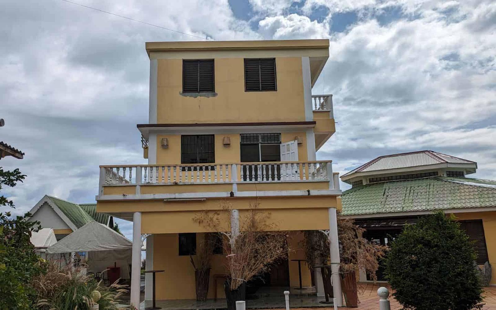 15 Bedroom Boutique Hotel for Sale in Castle Comfort, Dominica — photo 1