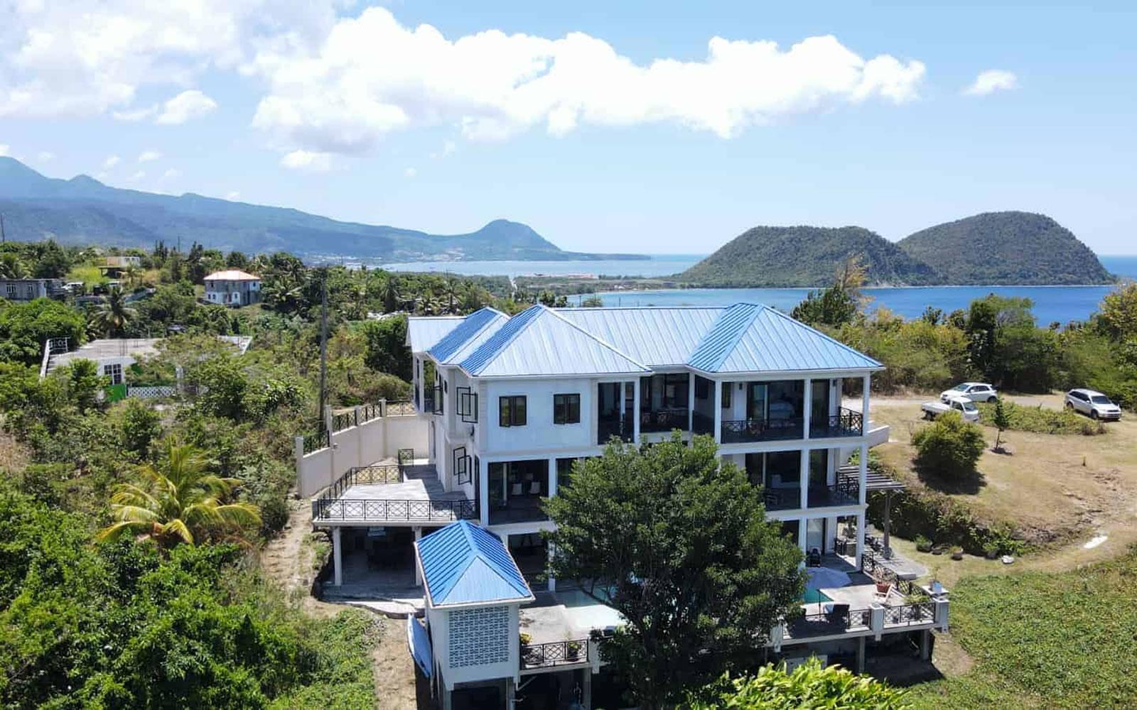 4 Bedroom Luxury Home for Sale, Savanne Paille, Saint John, Dominica — photo 2