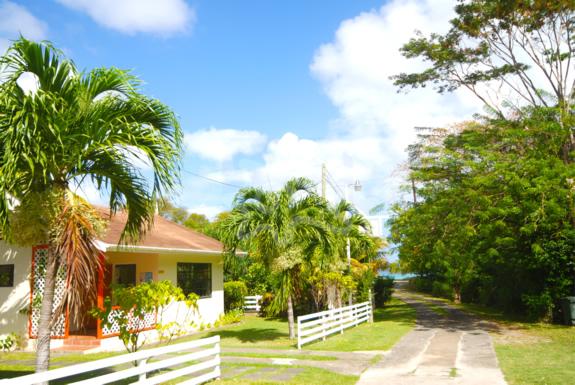 Beachfront Boutique Hotel for Sale, Lower Bay, Bequia — photo 2