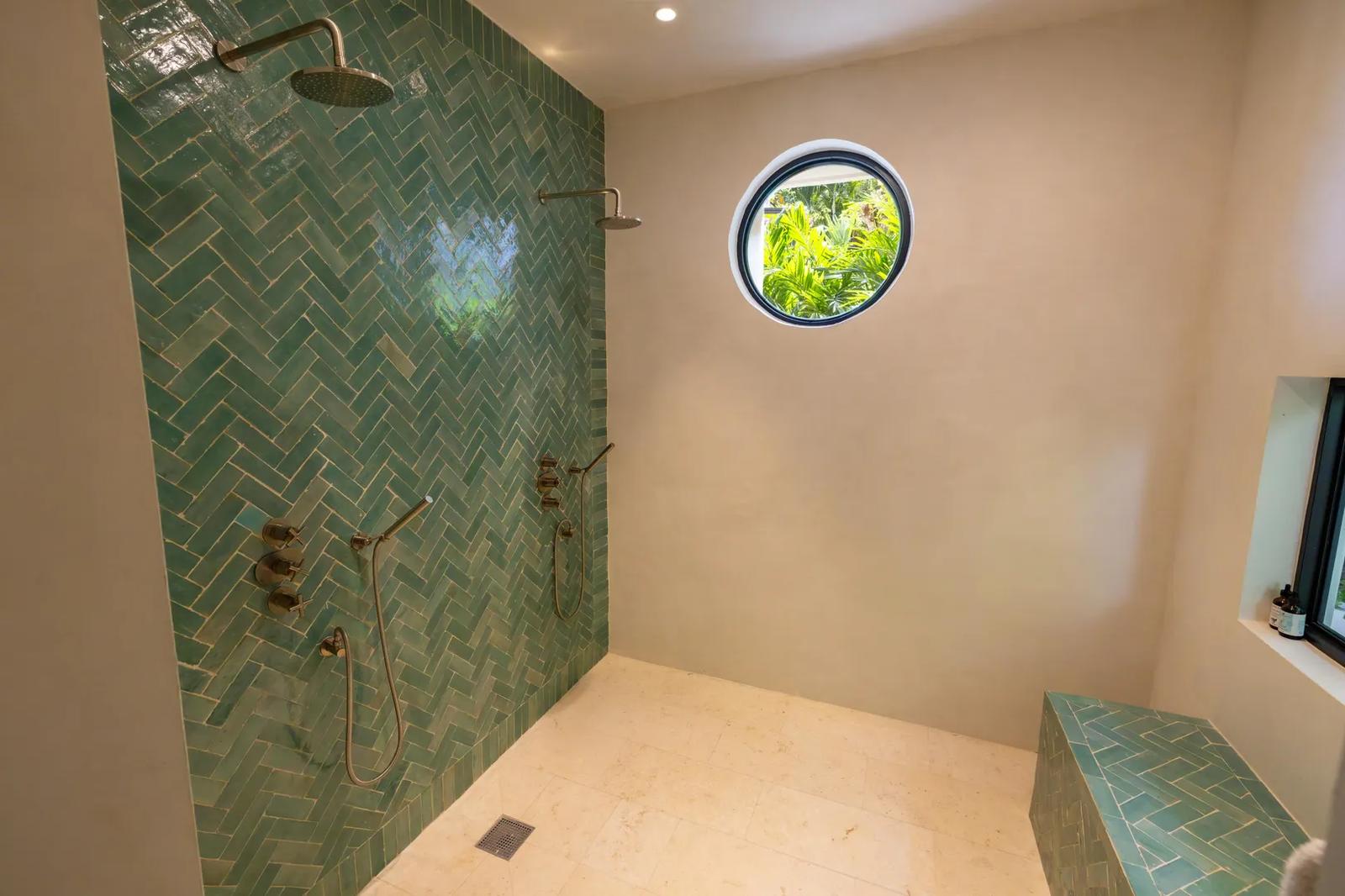 2 Bed, 2.5 Bath Island Home in Fish Bay — photo 4