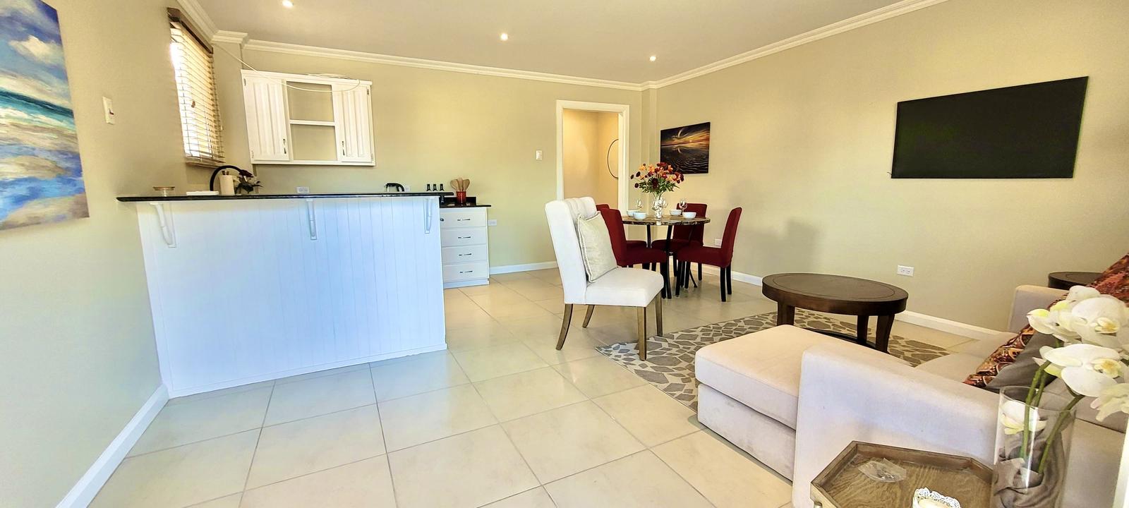 Modern Freeport Apartment for Sale | 1 Bedroom — photo 2