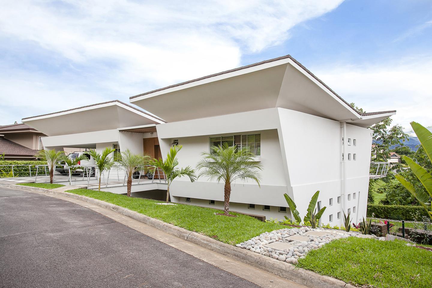 4 Bedroom House for Sale, Hacienda El Gregal, Curridabat, San Jose, Costa Rica — photo 2