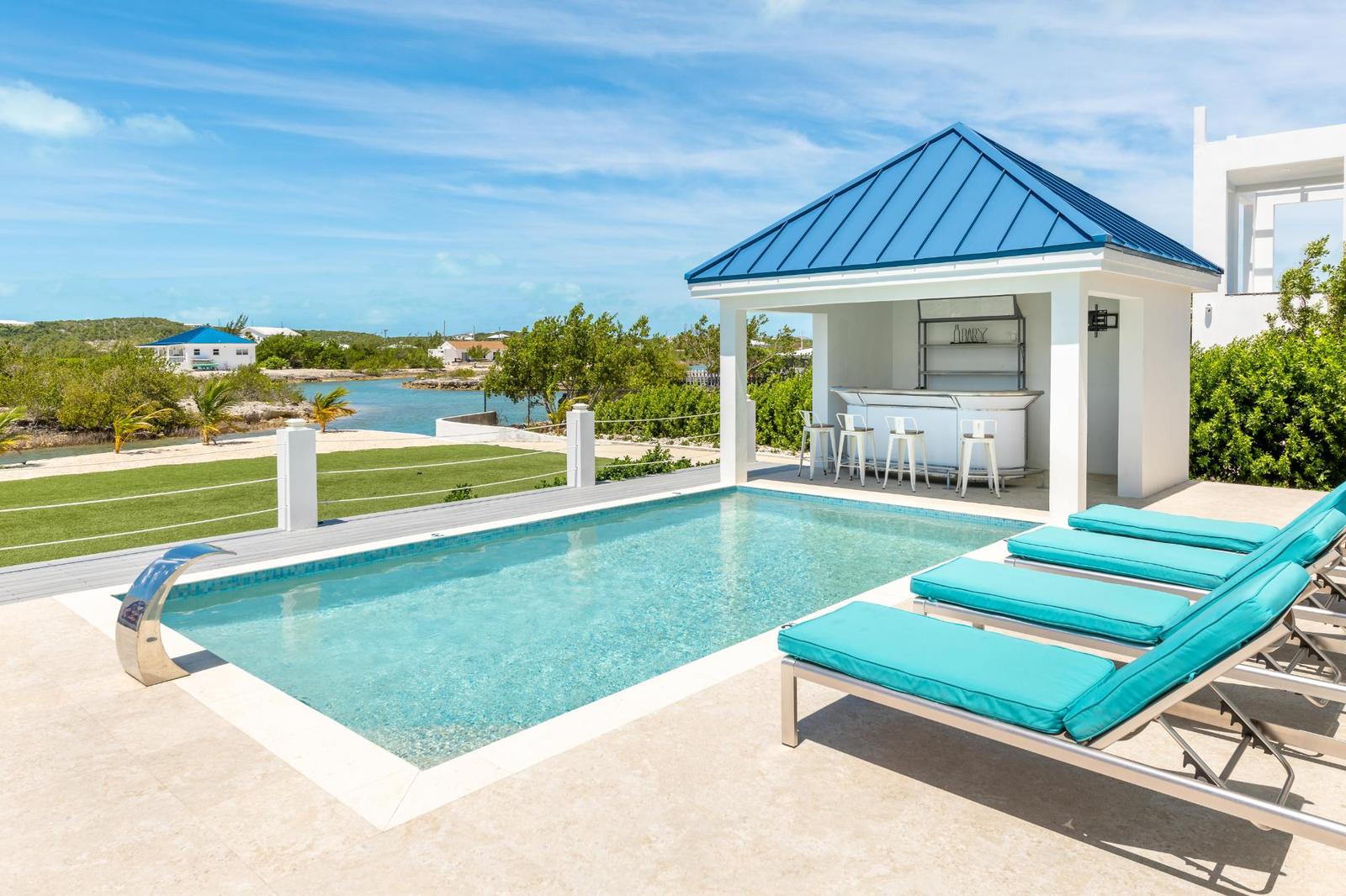 Waterfront Villa at 11 Water Street — photo 5