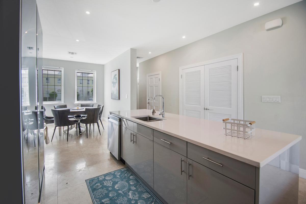 4 bedroom Apartment for sale — Unit 903, Starfish Isles – MLS 67791 in Nassau / New Providence, The Bahamas — photo 5