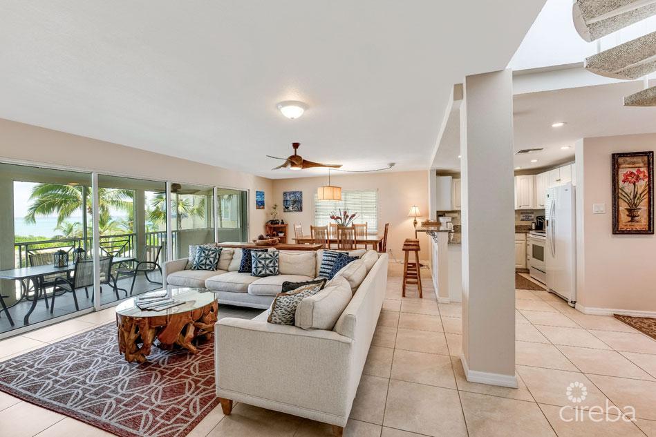 The Retreat # 30, 3 Bed/3.5bath — photo 3