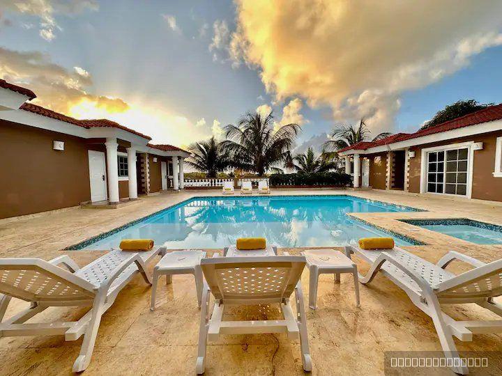 6-Bedroom Villa, Casa Linda, Sosúa, Gated Community — photo 1