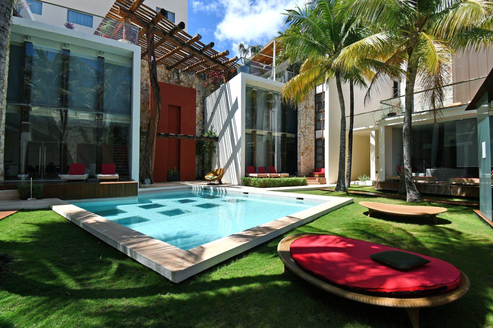 3 Bedroom Luxury Condo for Sale, Mamitas Beach, Playa del Carmen, Quintana Roo, Mexico — photo 4