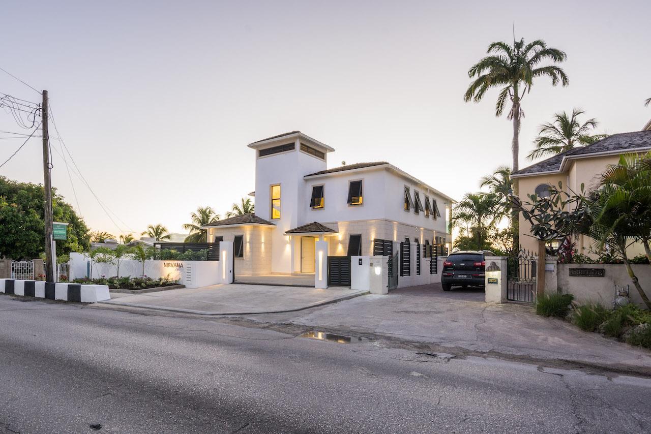 Beach Front Contemporary Style Villas — photo 4
