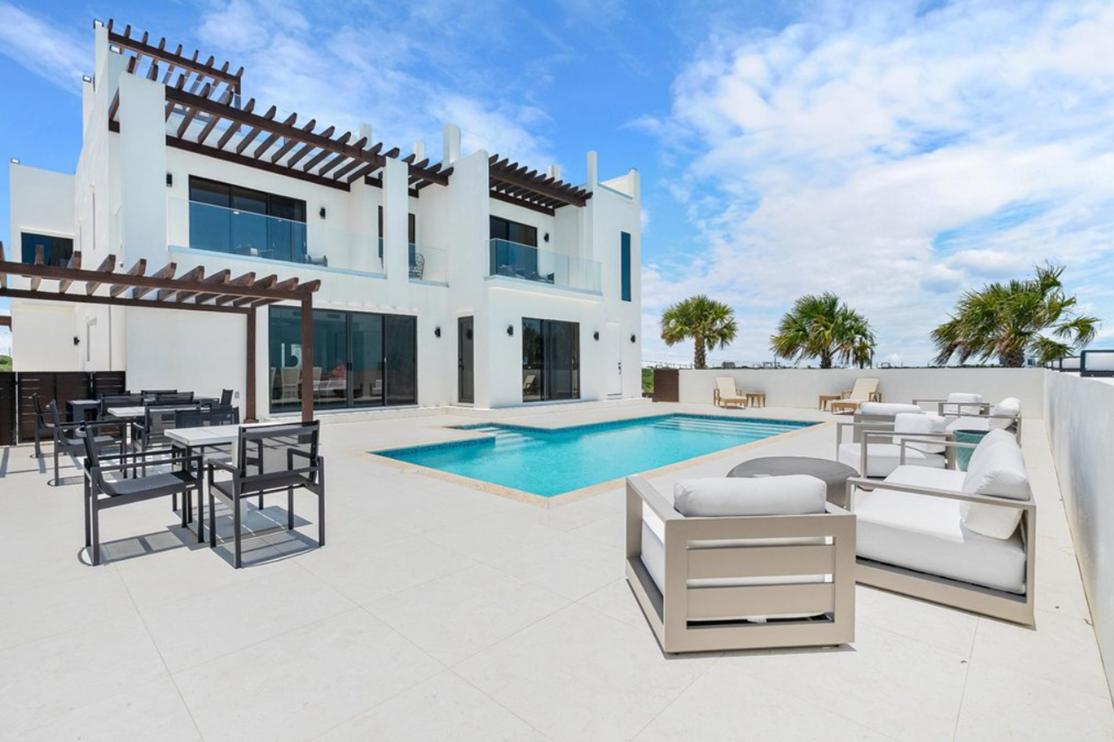 36 Flamingo Road Turks and Caicos — photo 1