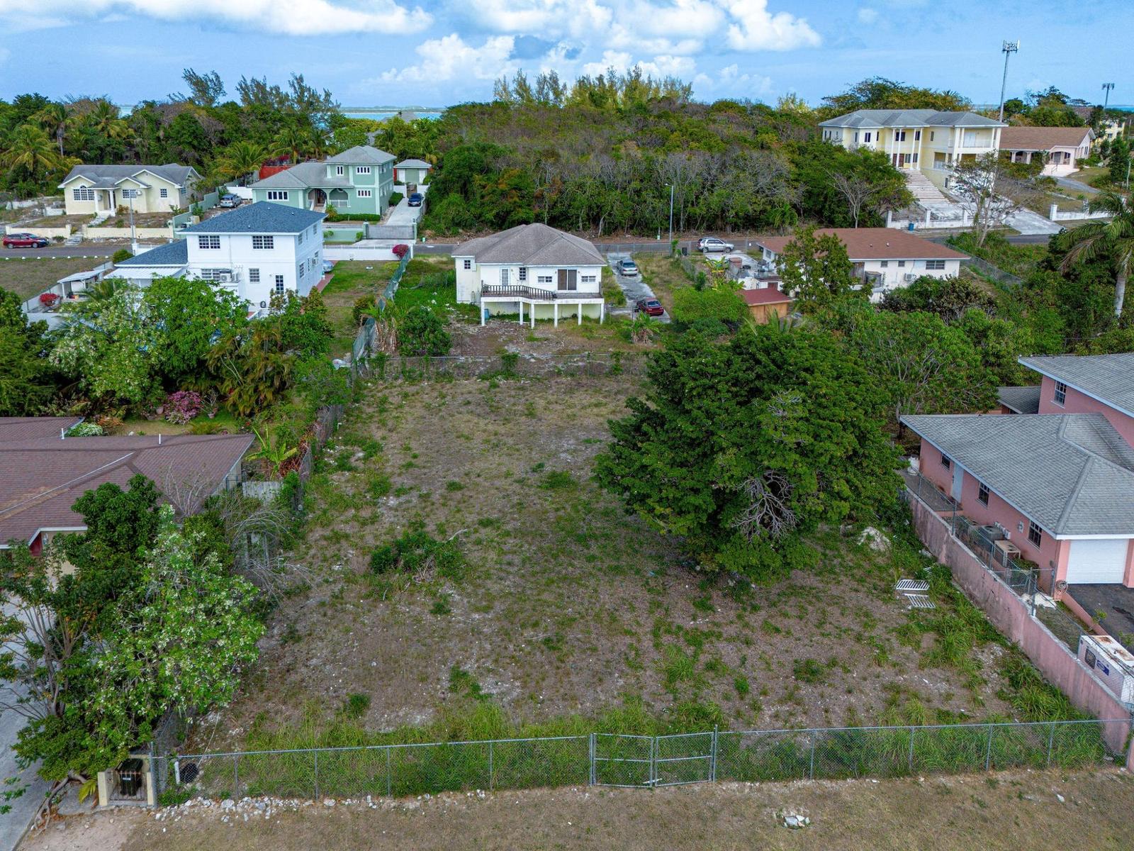 ORCHARD DRIVE — photo 2