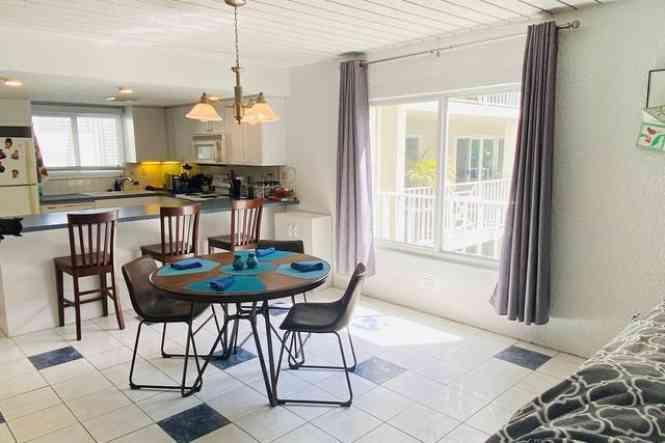 Apartment for sale in Seven Mile Beach, Cayman Islands — photo 4
