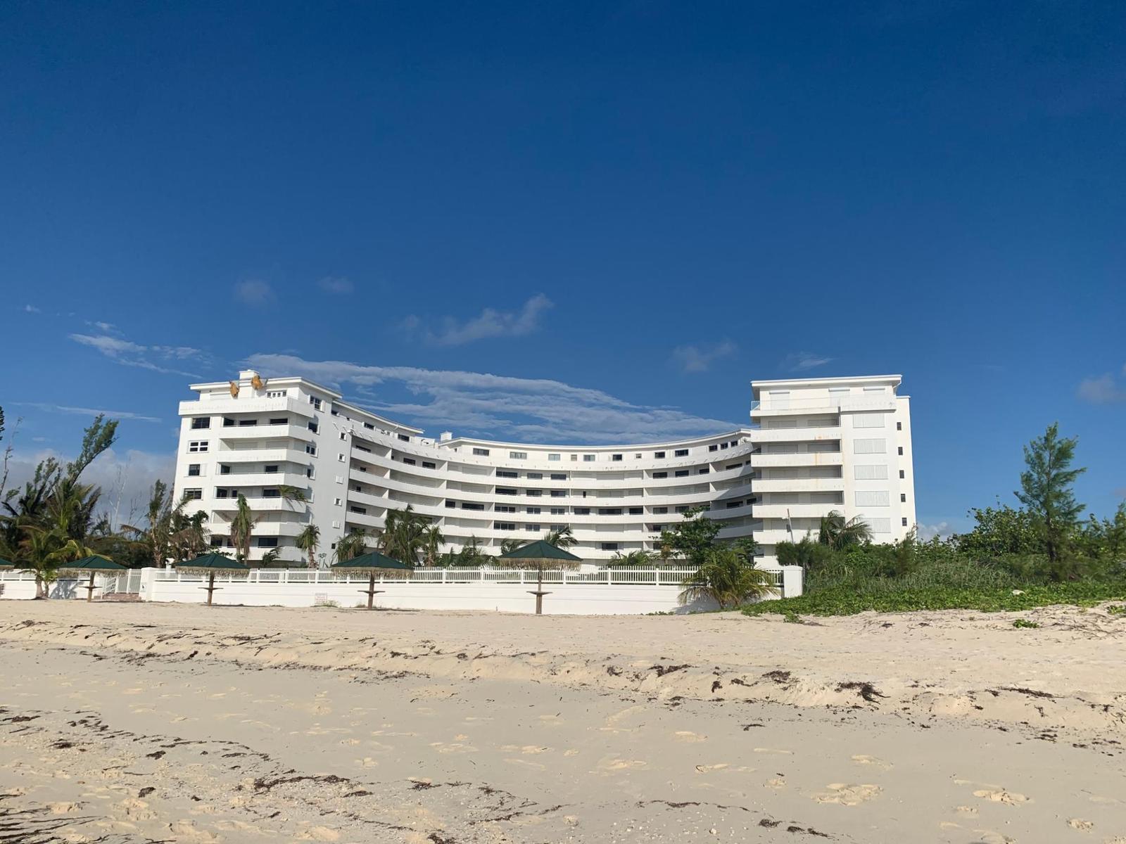 2 bedroom Apartment for sale — SILVERPOINT CONDO in Grand Bahama, The Bahamas — photo 4