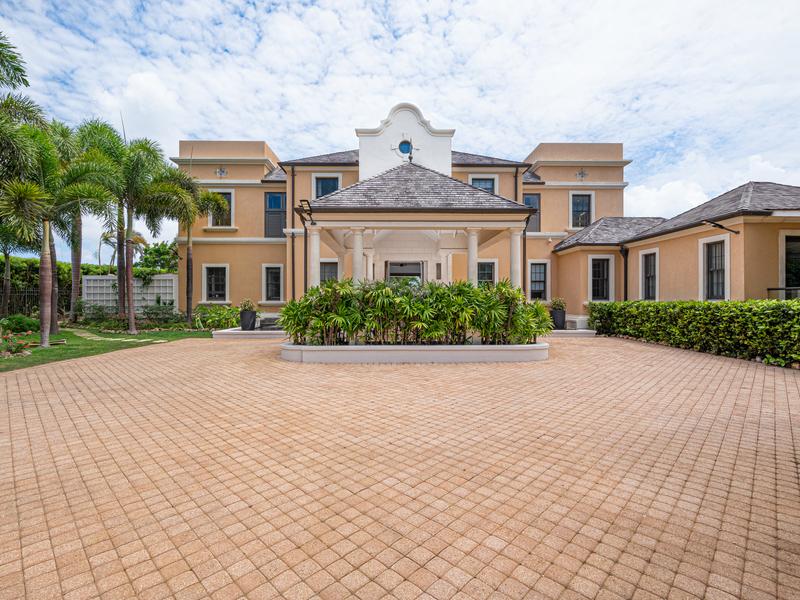 Moorehaven - Luxury Villa with Ocean and Golf Views in Apes Hill, Barbados — photo 3