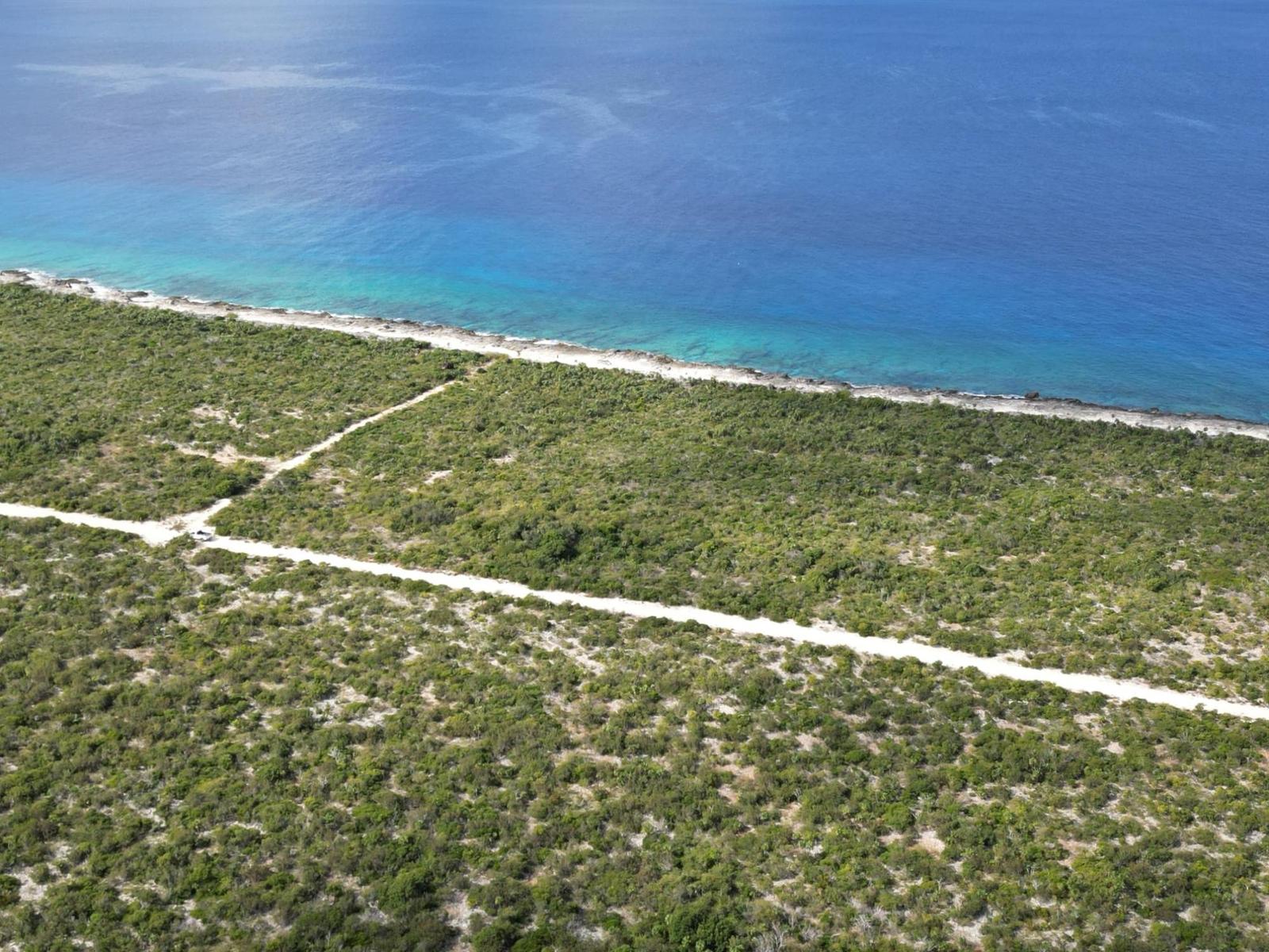 20 Acre Oceanfront Development Parcel - West Caicos Ring Road — photo 3