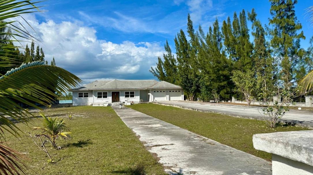4 bedroom Residence for sale — 24 SUNSET POINT ANDROS in Andros, The Bahamas — photo 3