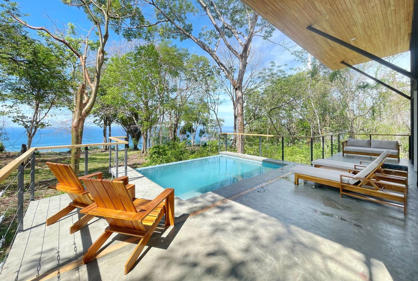 3 Bedroom Hilltop Home for Sale, Santa Teresa, Puntarenas, Costa Rica — photo 1