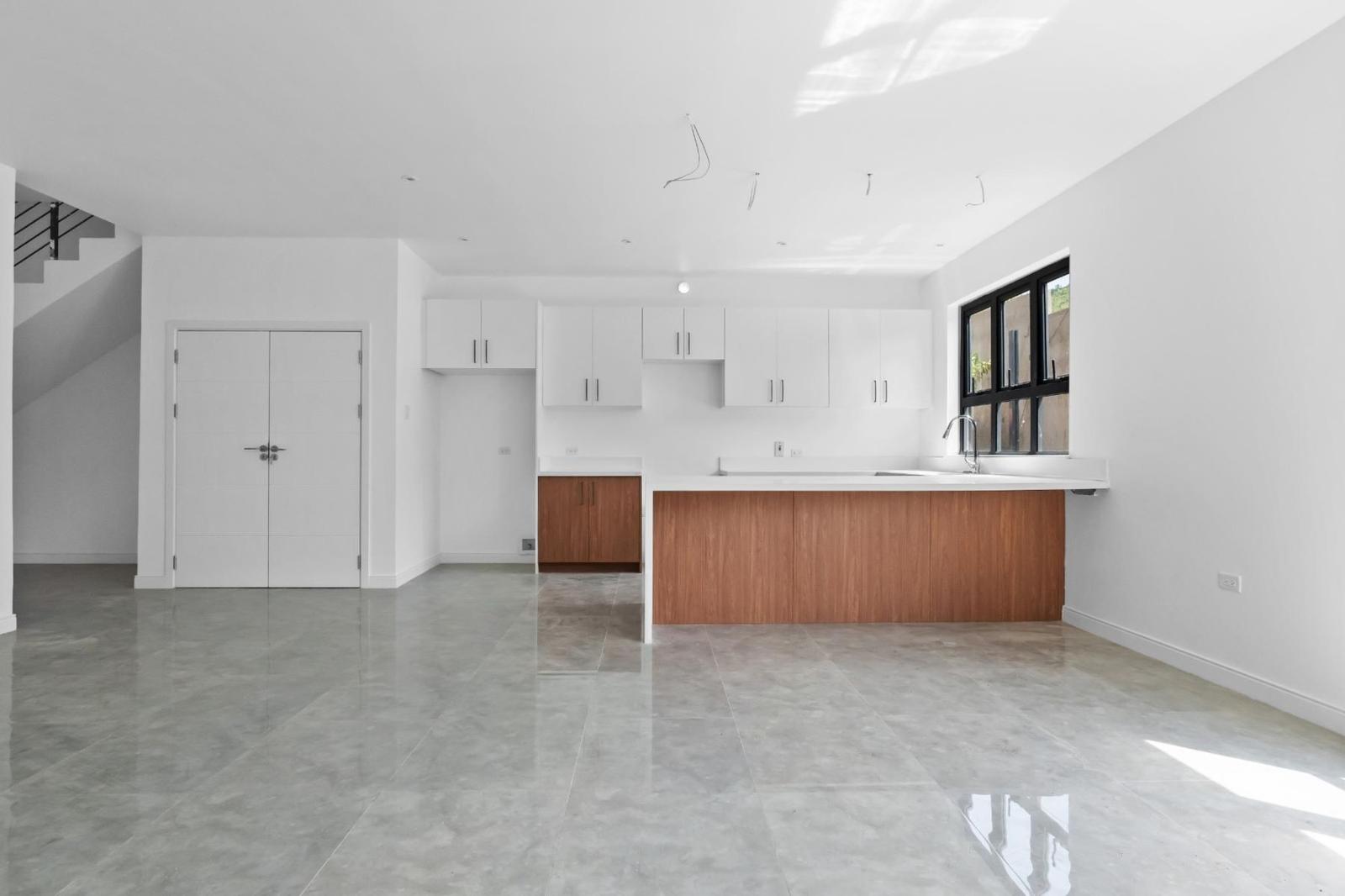 New 3 Bedroom Townhouse for Sale, Ironshore, Saint James, Jamaica — photo 4