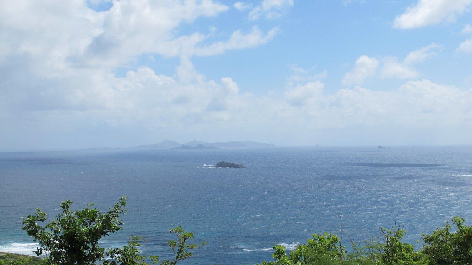 1,208 Sq Metres of Land for Sale, Dawn Beach, St Maarten — photo 5