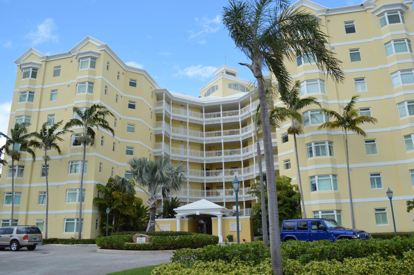 3 bedroom Apartment for sale — BAY TOWER, BAYROC — photo 1