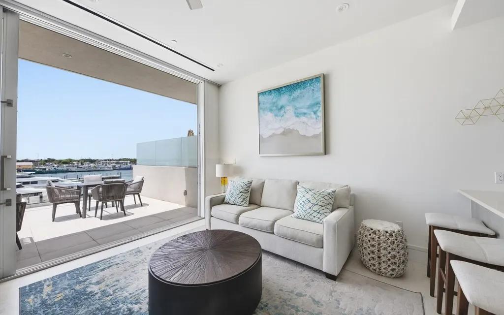 1-bedroom apartment in Paradise Island — photo 1