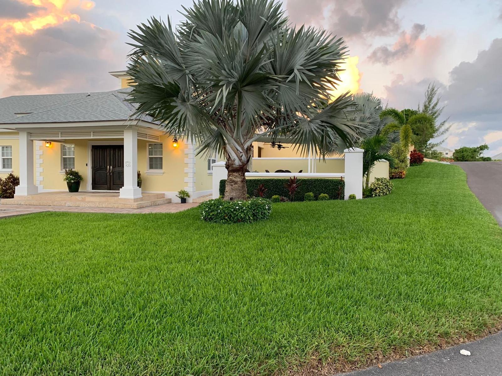 4 bedroom Residence for sale - 67 PALM CAY, Nassau / New Providence — photo 3