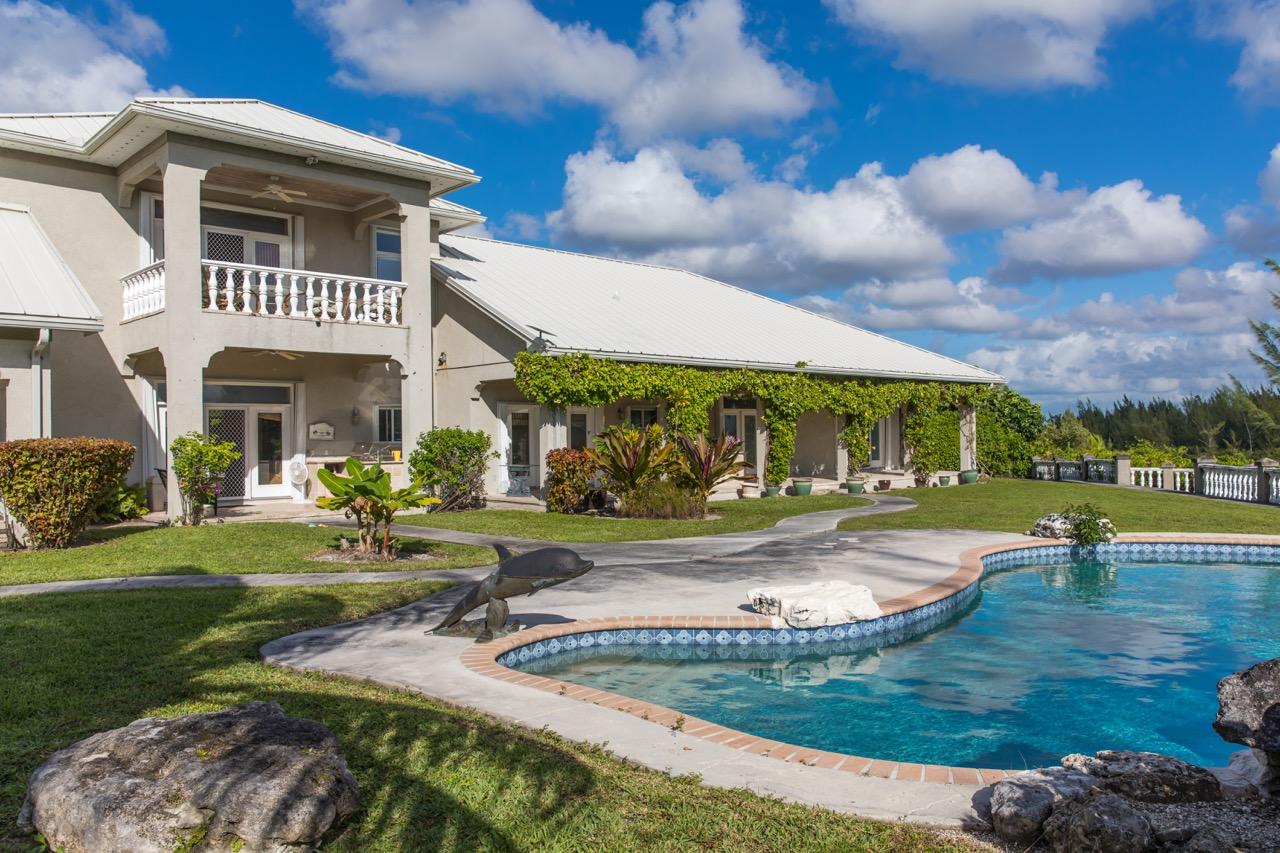 8 bedroom Triplex for sale — photo 4