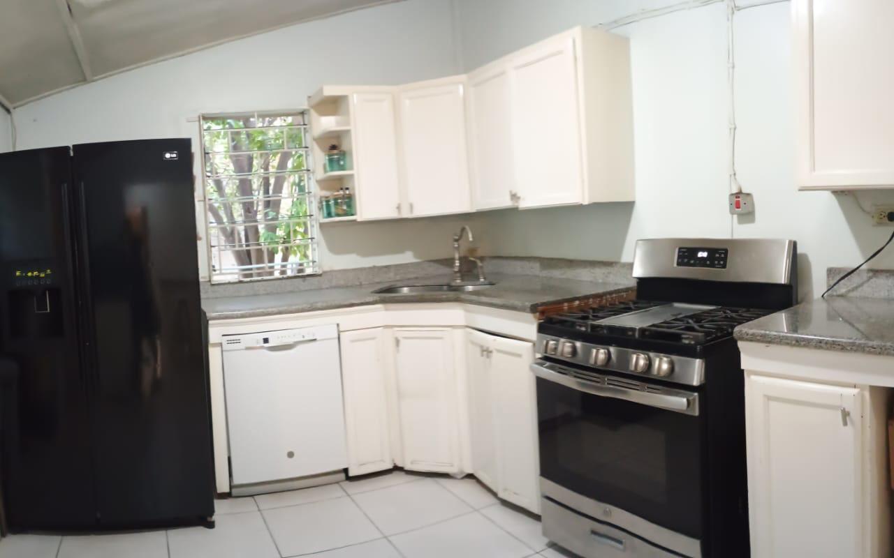 76 Sandhurst Crescent, Kingston 6, Jamaica — photo 4