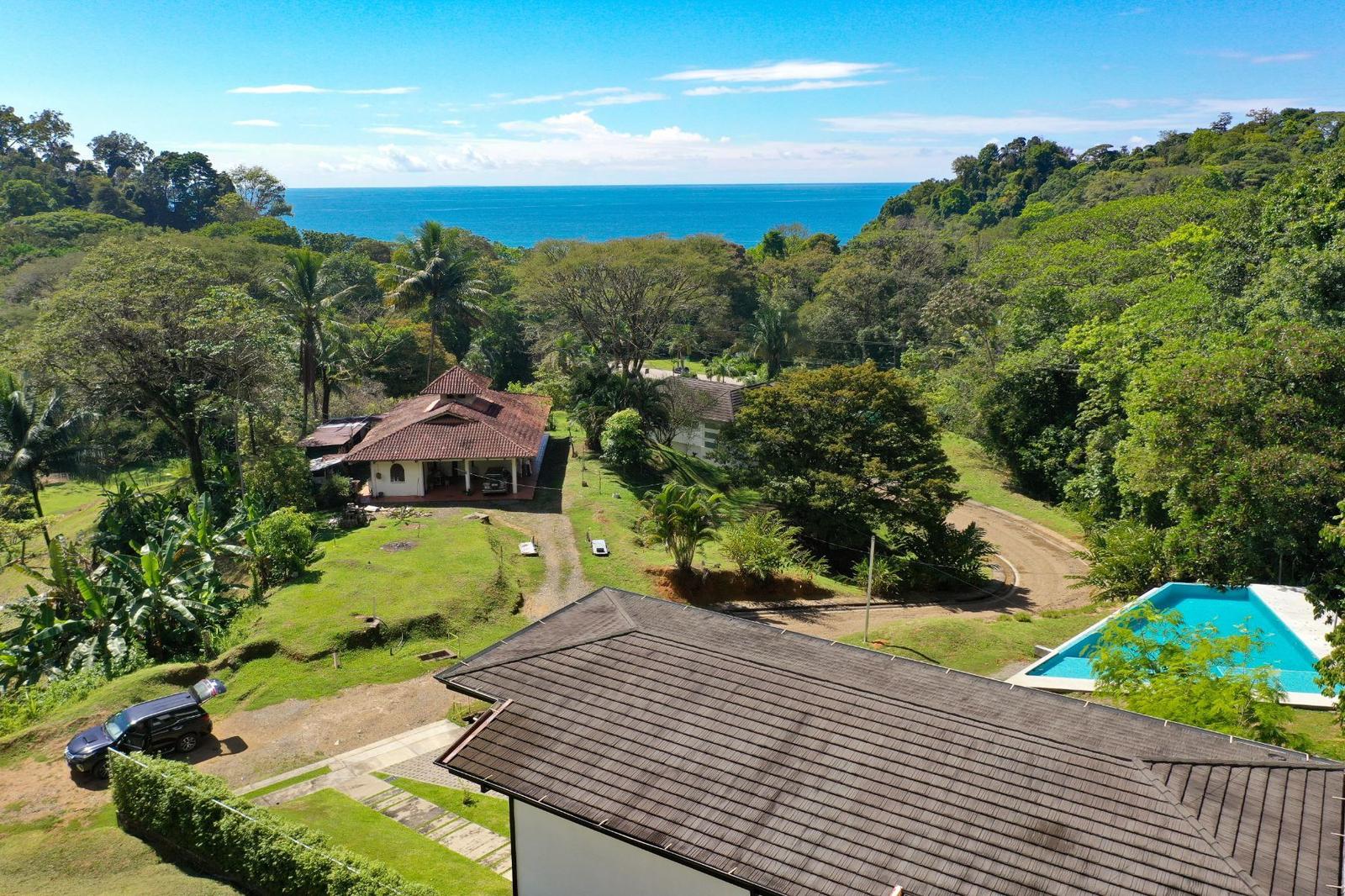 3 Bedroom Ocean-View Townhouse for Sale, Playa Hermosa, Dominical, Puntarenas, Costa Rica — photo 1
