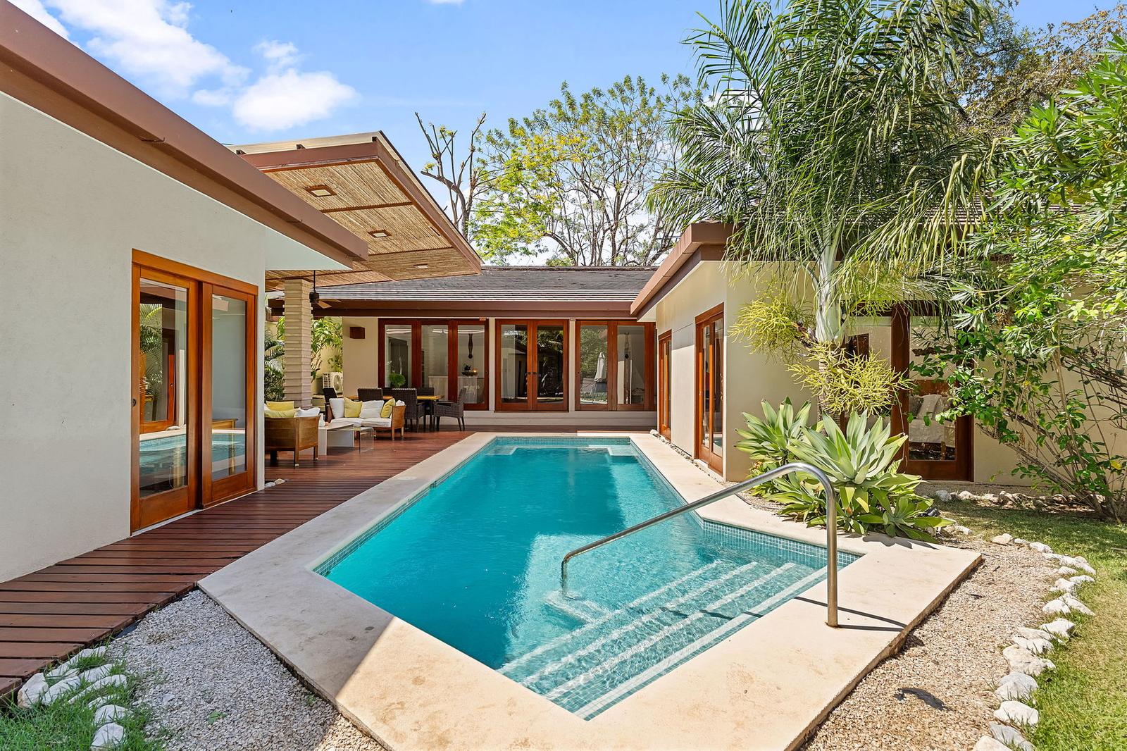 4 Bedroom Home for Sale, Langosta, Tamarindo, Guanacaste, Costa Rica — photo 1