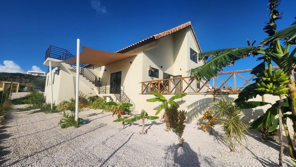 Harmonie - New Build Home with Sea Views & Pool — photo 1