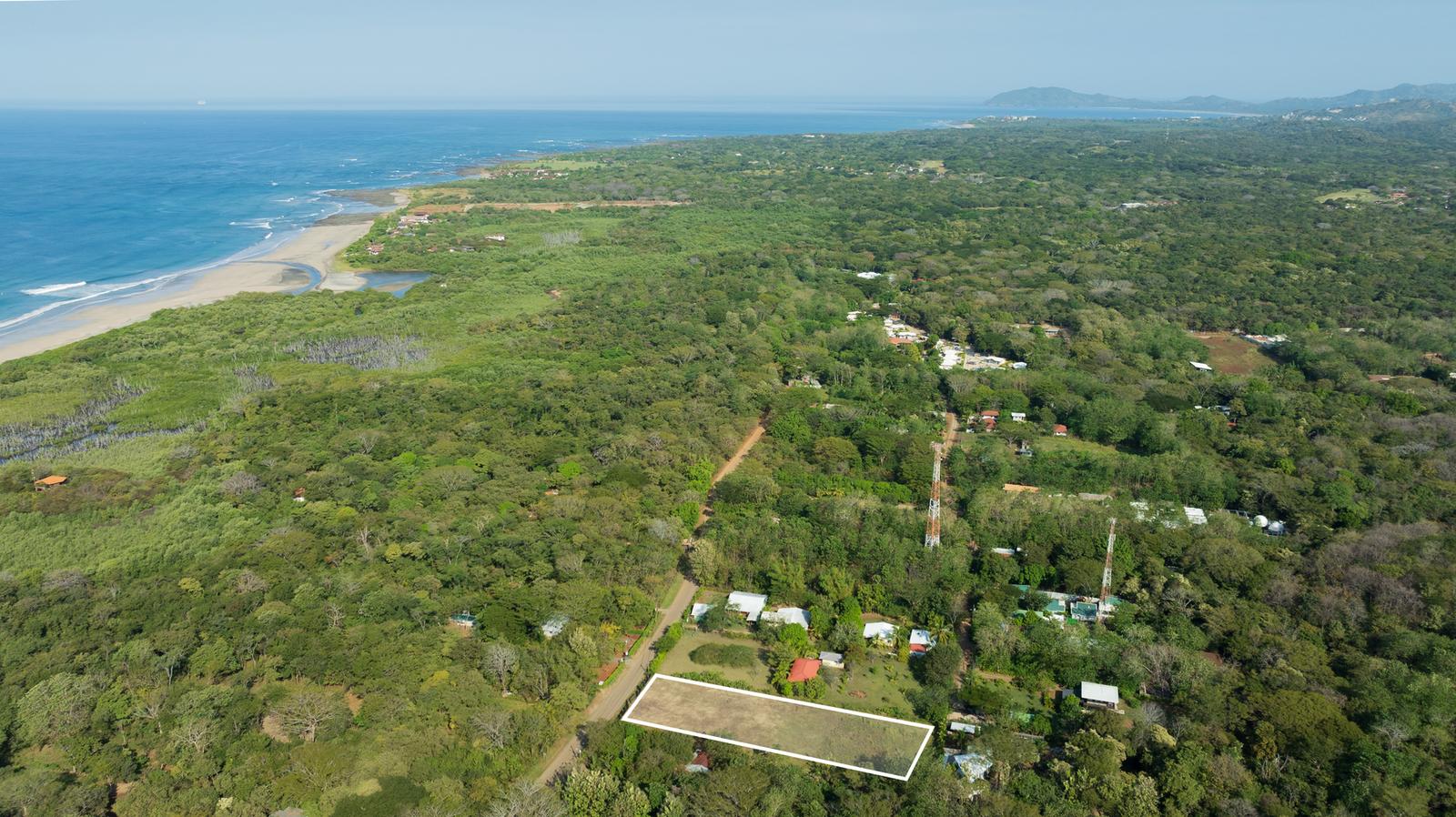 4,040 Sq M mixed use lot for sale in Avellanas, Guanacaste — photo 5