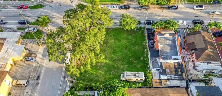 0.18 Residential Corner Lot in Allapattah, Miami — photo 3