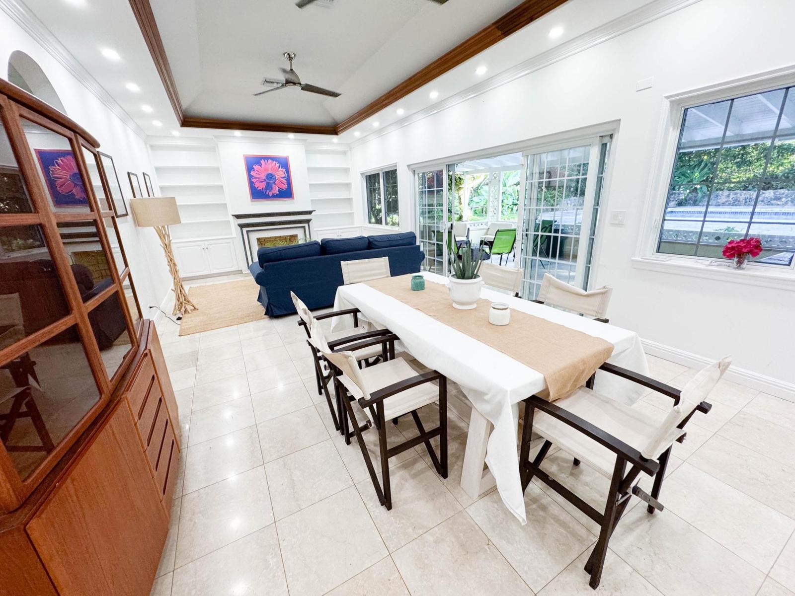 6 Bedroom Residence for Sale at 10 Poinciana Drive — photo 5