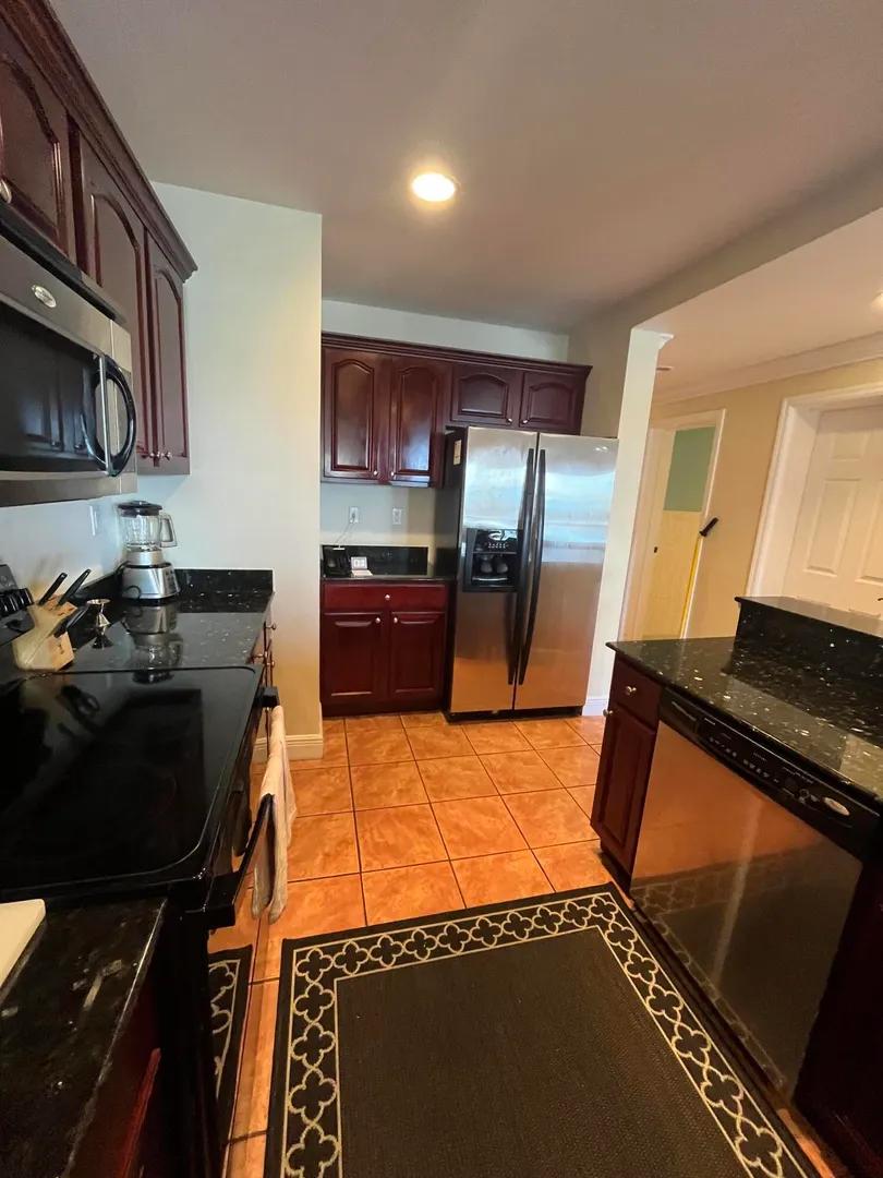 3 Beds 2 Baths Estate Cruz Bay Town — photo 4