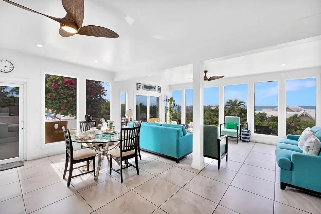 11-bedroom villa in Paradise Island with ocean views — photo 2