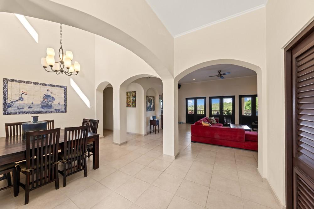 Blue Bay – Large Villa with Two Spacious Apartments — photo 4