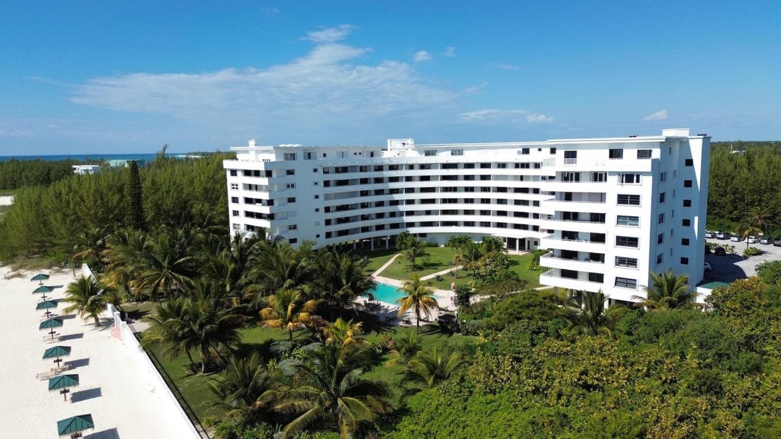 2 bedroom Apartment for sale — SILVERPOINT CONDO in Grand Bahama, The Bahamas — photo 3