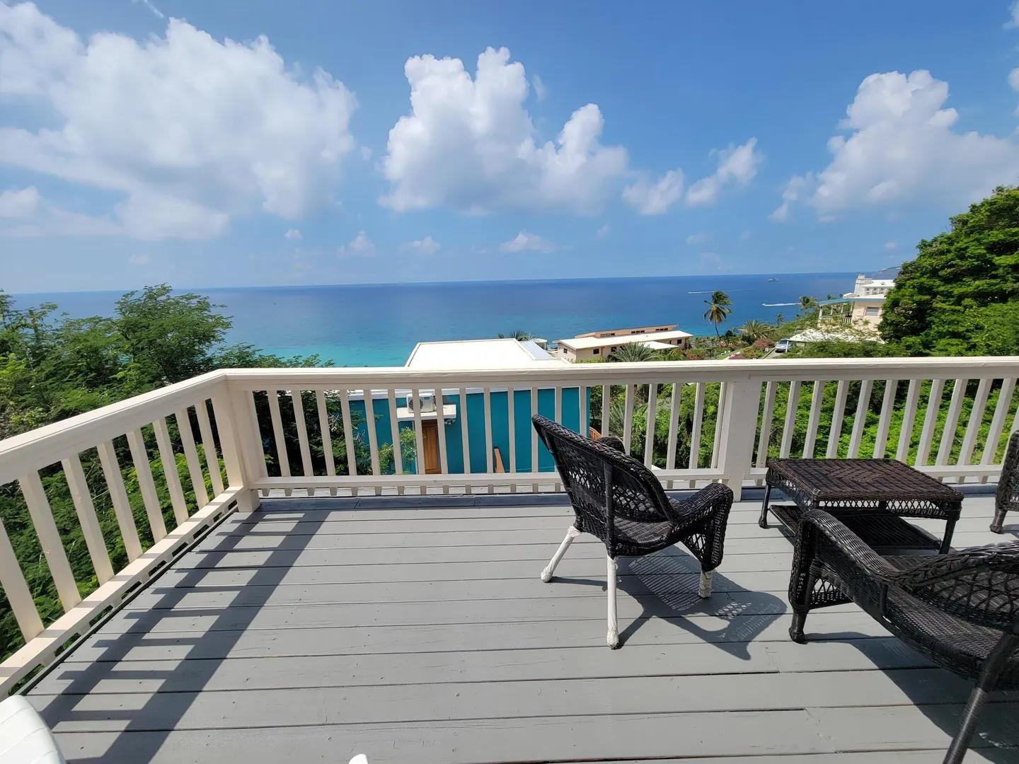 3 Bed 2 Bath Apartment in Frenchmans Bay — photo 3