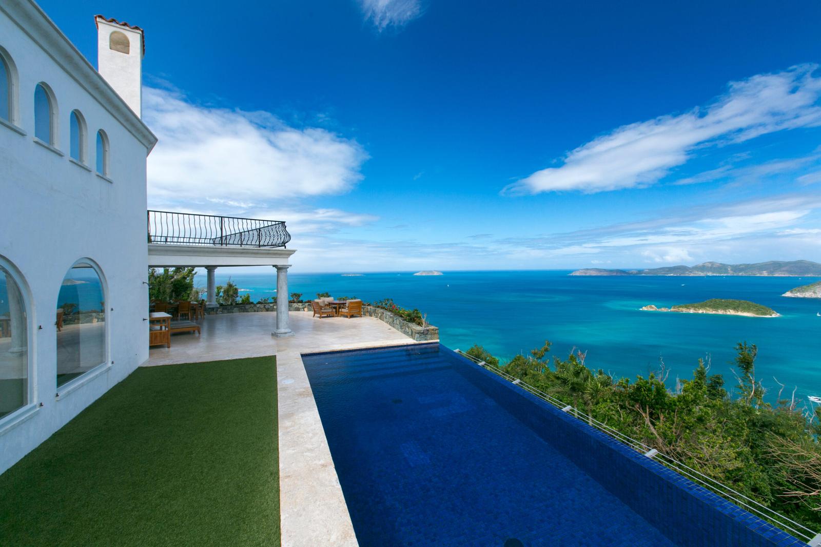 5 Bedroom Residence for Sale in Cruz Bay, St. John — photo 1