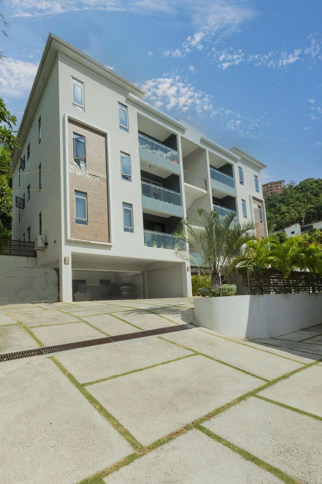 2 Bedroom Condo 8 for Sale, 75 Norbrook Drive, Kingston 8, Jamaica — photo 4
