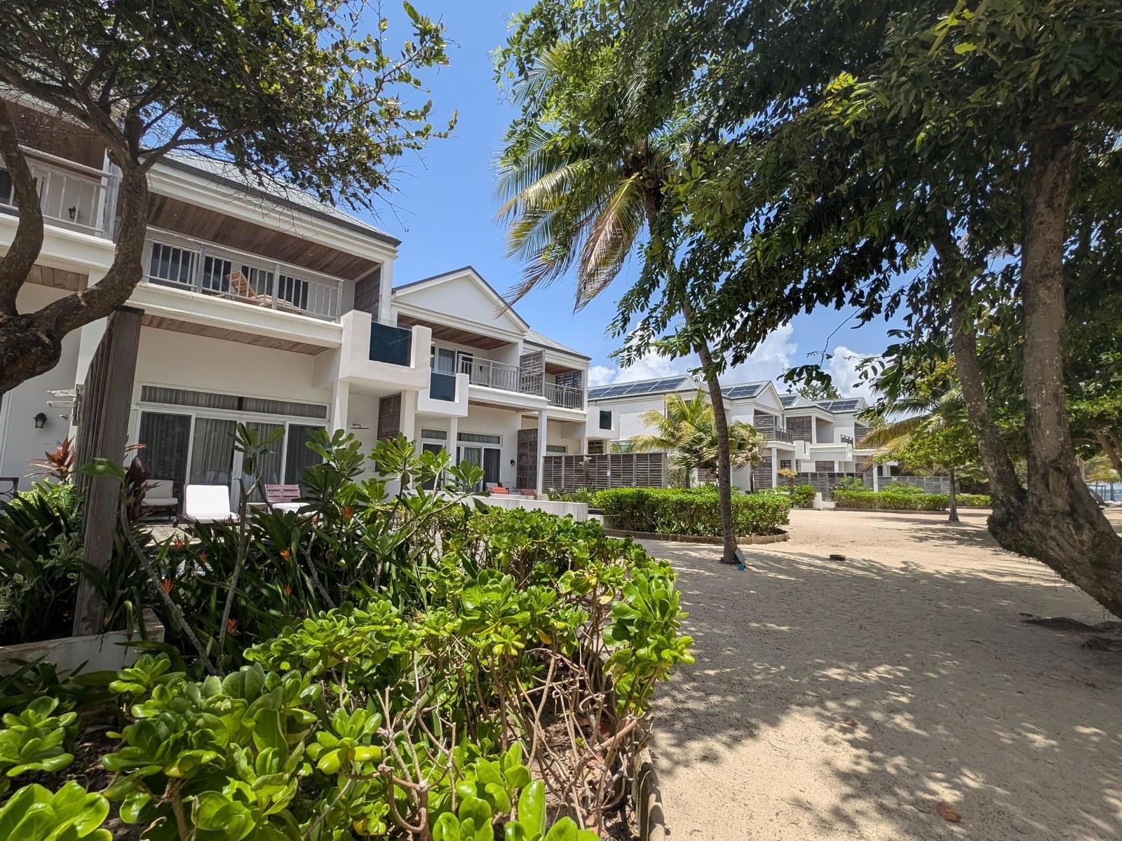 2 Bedroom Beachfront Villa for Sale, Itz'ana, Placencia, Belize — photo 4