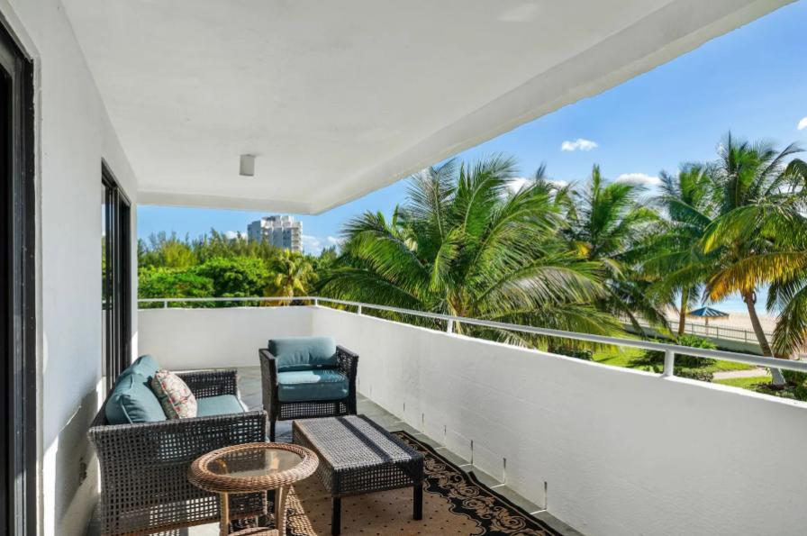 Silver Point Lucaya Condo 3BR Oceanview — photo 4