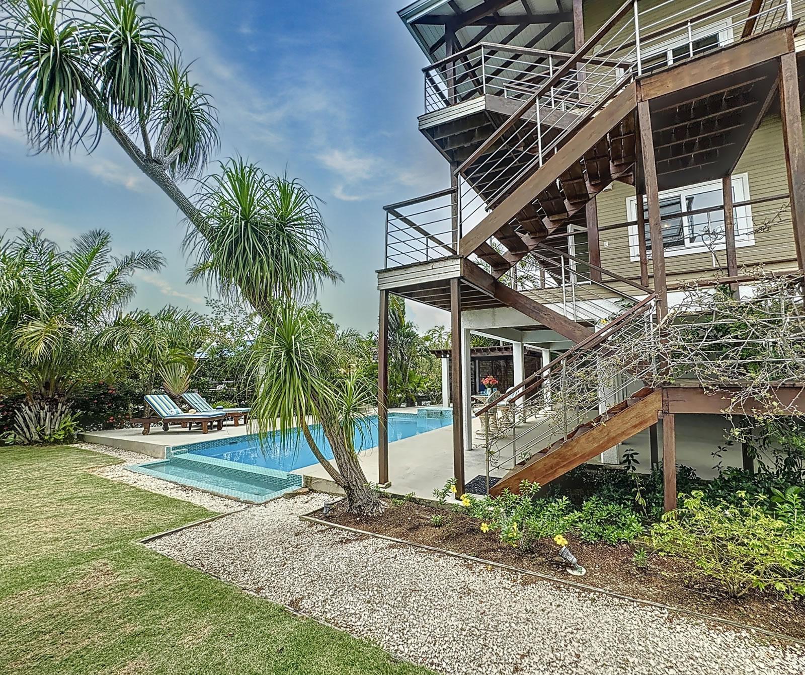 4 Bedroom Waterfront Property for Sale in Belize — photo 3