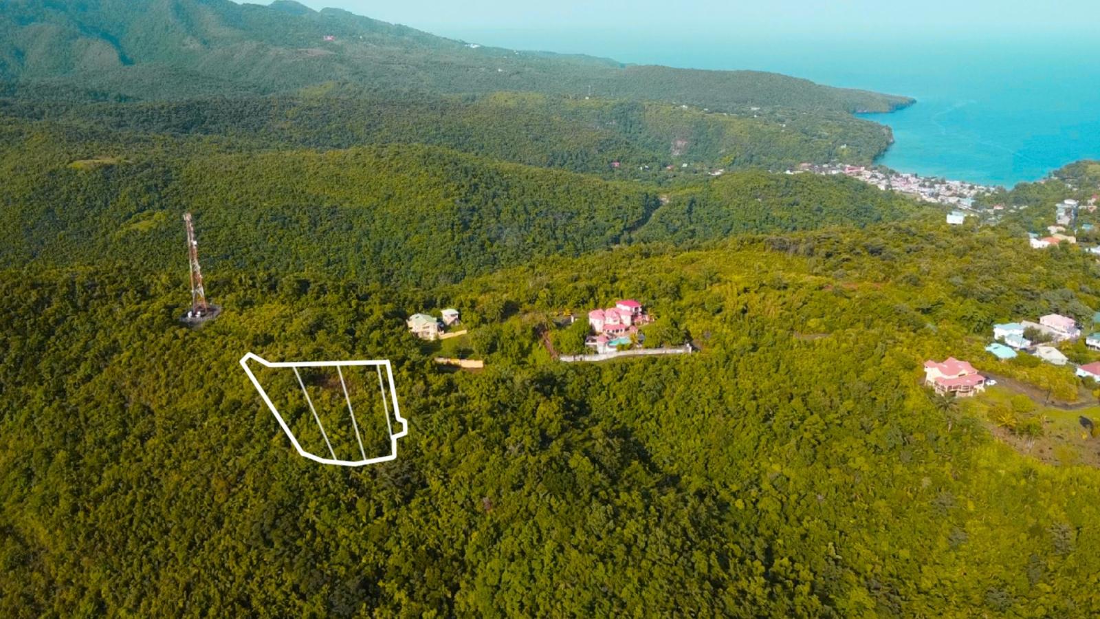 Prime Development Land in Massacre, Anse-la-Raye — photo 3