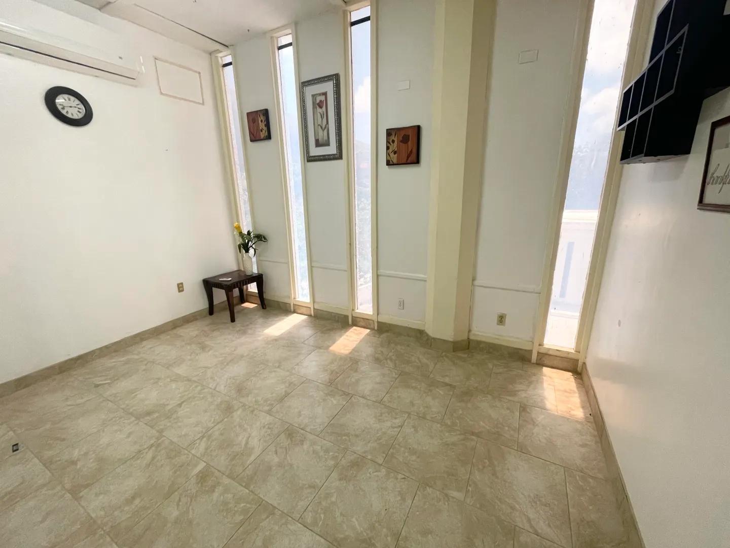 Office Space for Lease in Raphune Hill, US Virgin Islands — photo 3