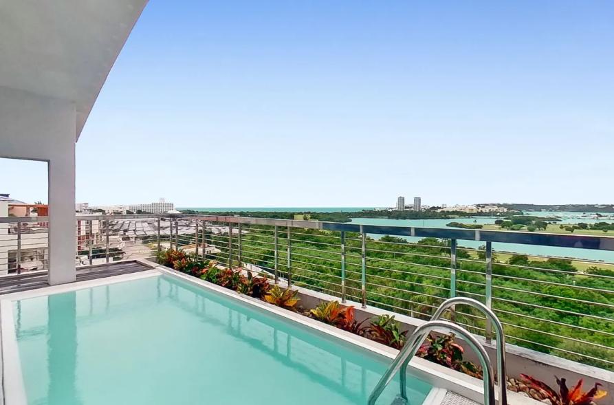 Blue Marine Penthouse in Maho, Saint Martin — photo 1