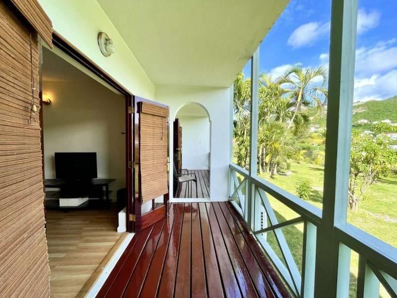 2 bedroom 2 bathroom - Village Cay #8 — photo 3